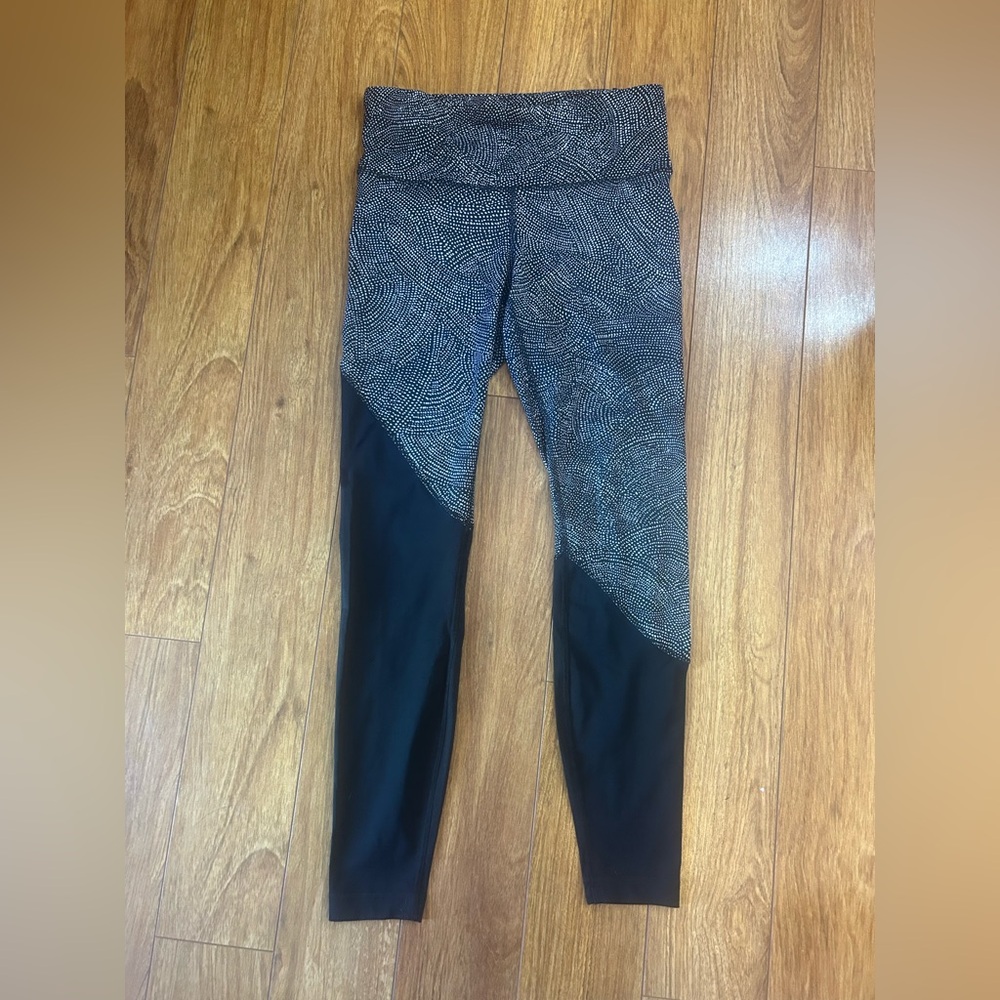 Women’s Lululemon Speed Wunder Free Ice Gray/Black Pattern Leggings Size Medium